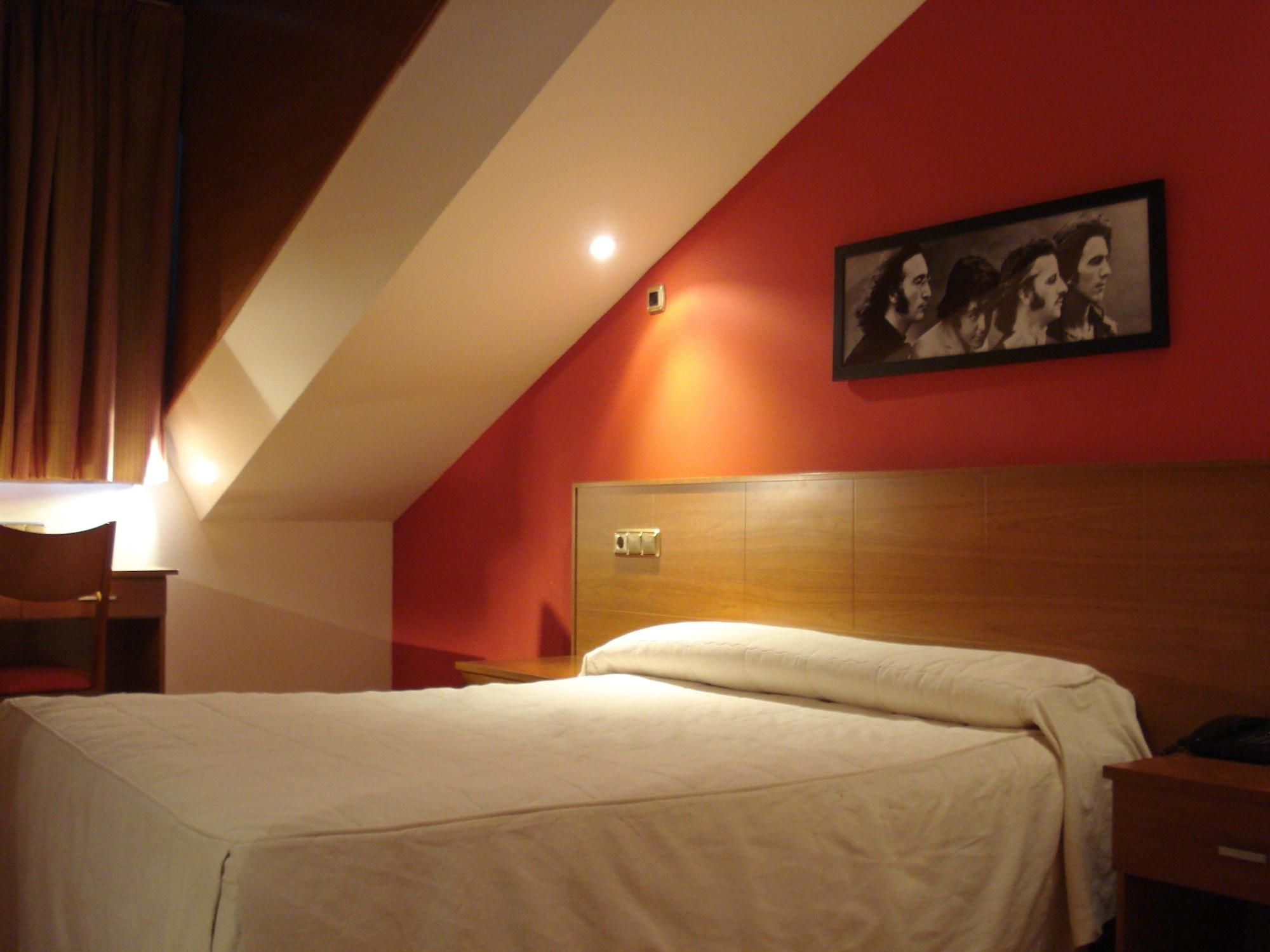 Hotel El Castillo Ponferrada Luaran gambar