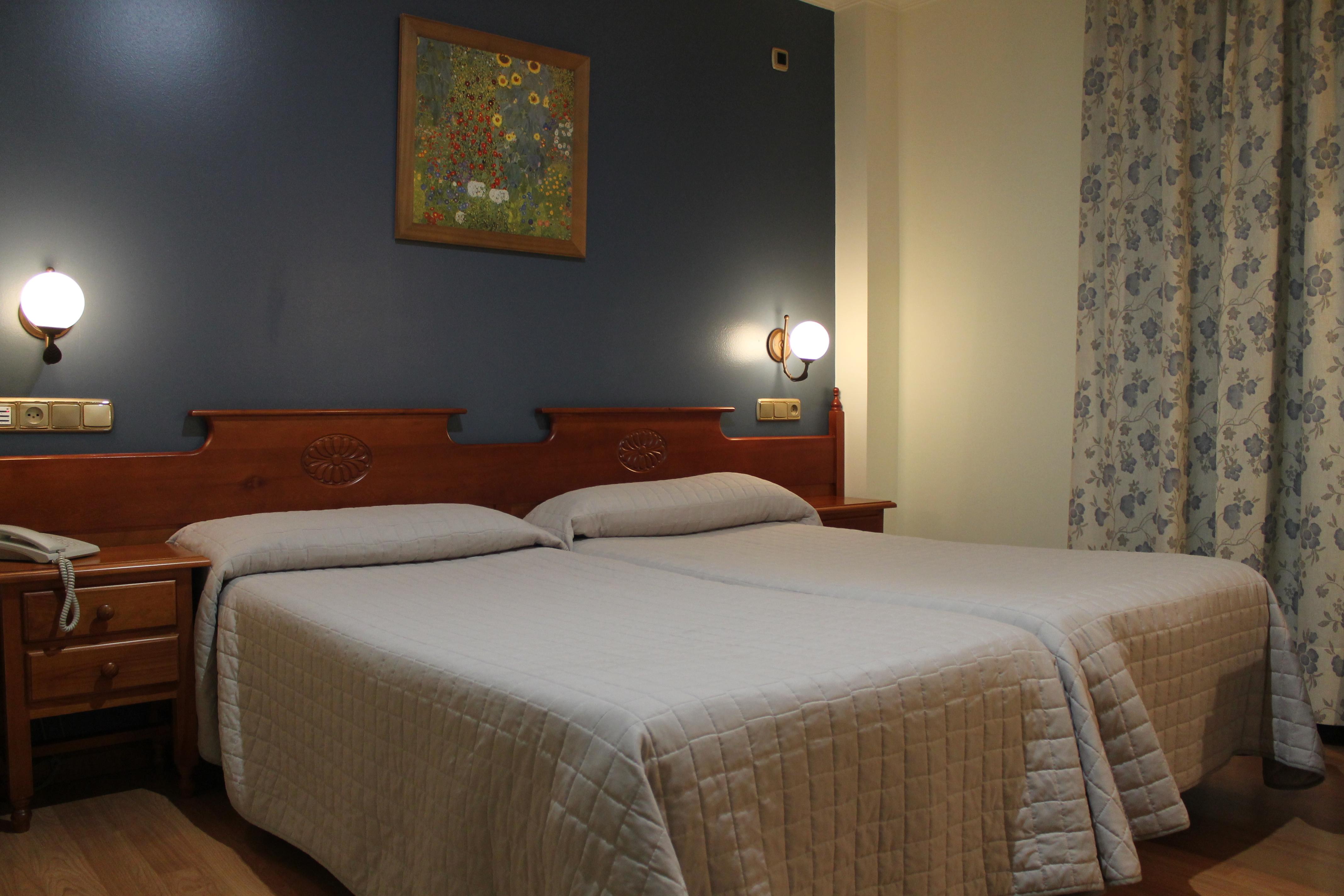 Hotel El Castillo Ponferrada Luaran gambar